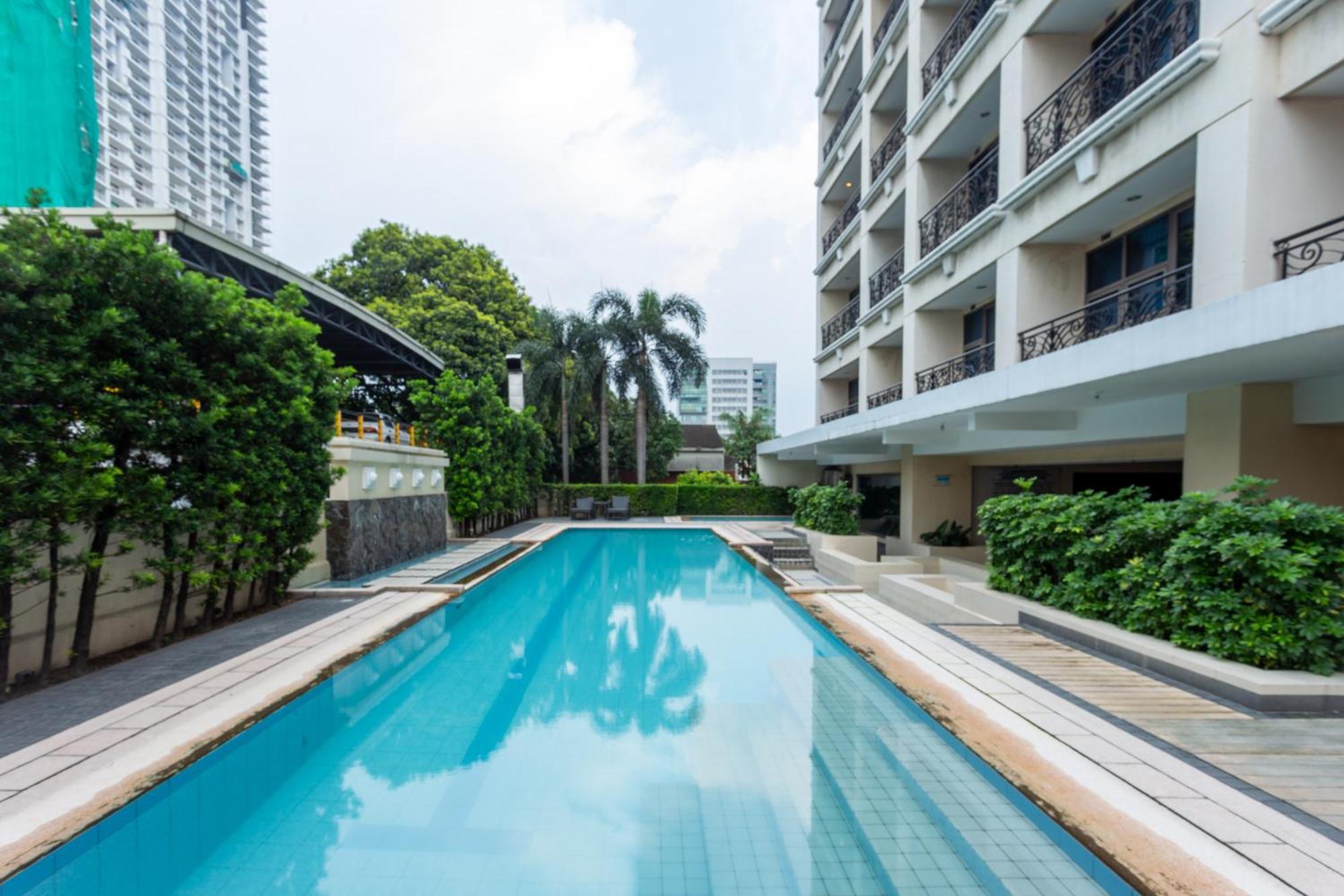 La Breza Hotel Quezon City Exterior foto